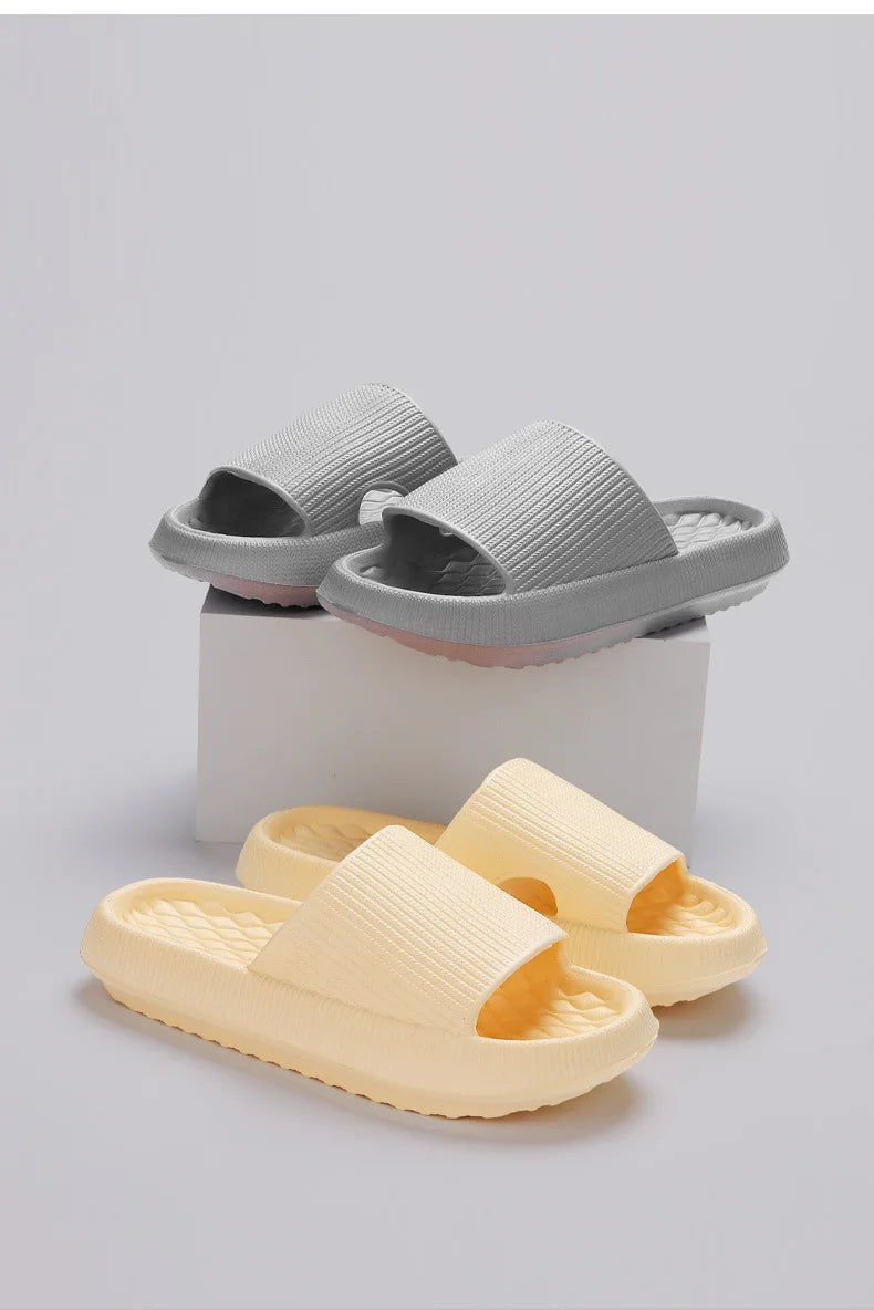 Non-slip women's slippers Thick Platform Bathroom Slippers Fashion Soft Sole EVA Indoor Slides Woman Sandals 2024 Summer