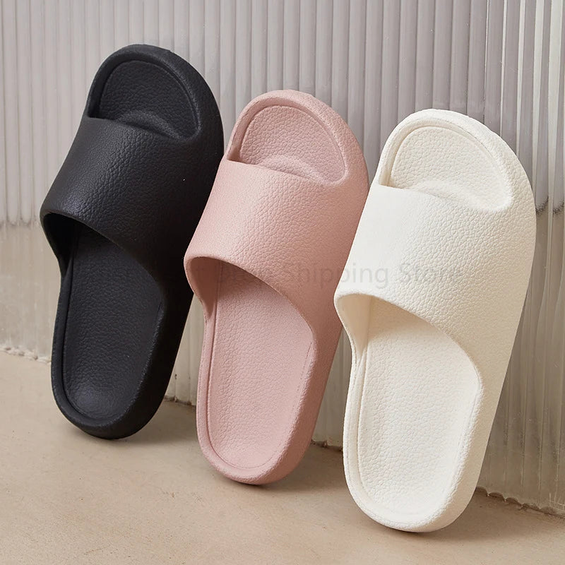 Summer Slippers Couple Cute Bear Cartoon Print Soft Sole Indoor Sandals Men Non-Slip Outdoor Beach Shoes Women Bathroom Footwear